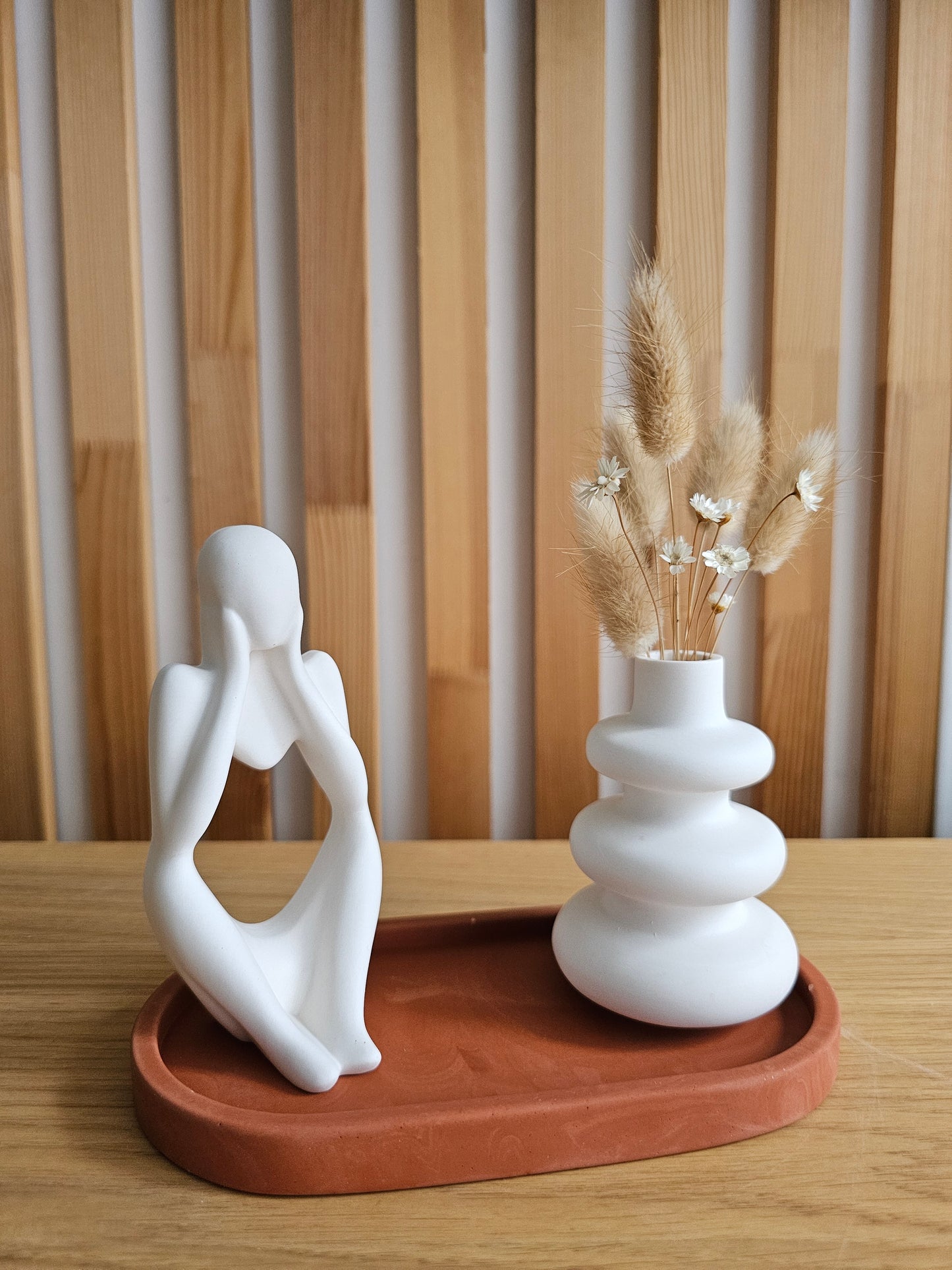 Ensemble de décoration - silhouette, vase et coupelle ovale artisanaux