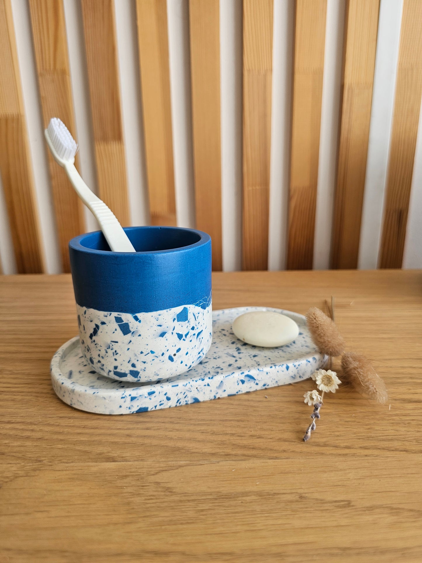 Organiseur de salle de bain raffiné -porte brosse à dents et coupelle ovale savon