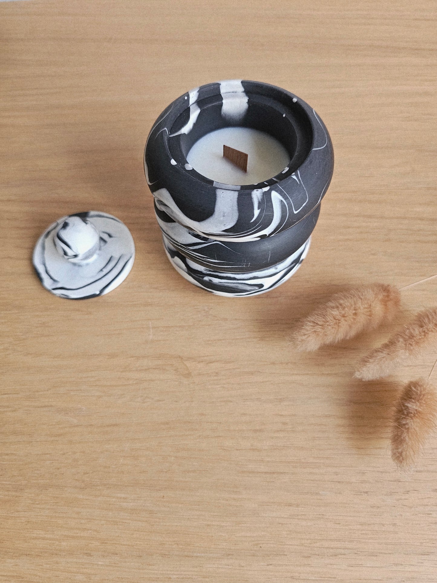 BOUGIE ELEGIE blanc/noire marbré